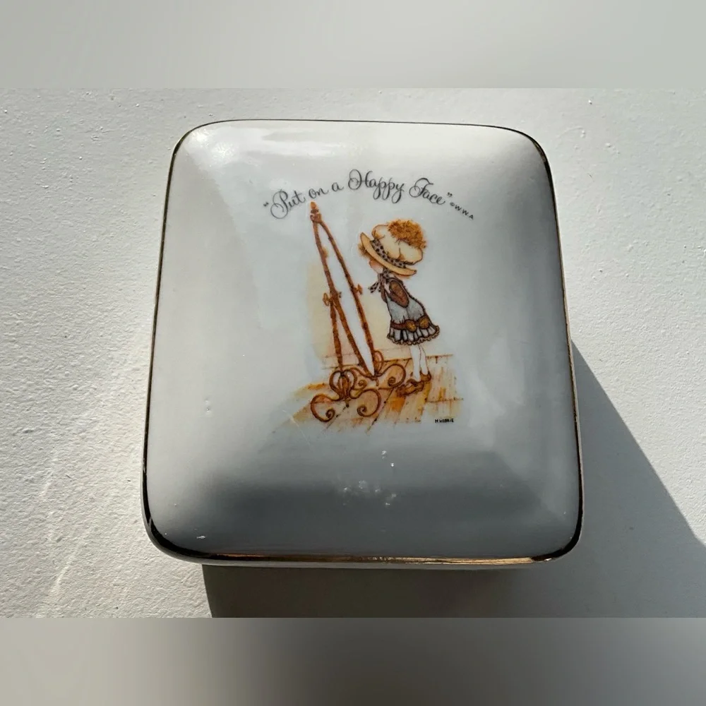 Vintage Holly Hobbie Trinket Box “Put on a Happy Face” 1970s Japan